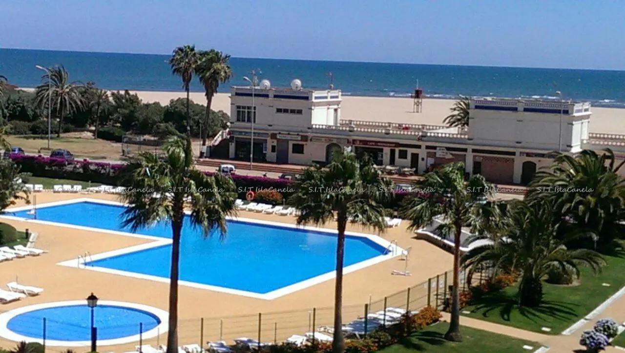 Pleno Centro De Isla Canela, Primera Linea De Playa