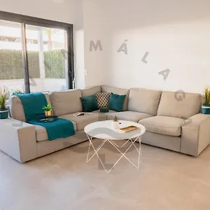 https://livinmlaga-los-lamos-suites.1costadelsol.com